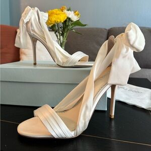 Bella Belle Kate Heels 8.5 US  - Brand New, Never Worn